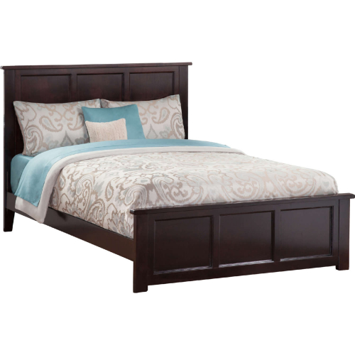 Madison King Low Profile Platform Bed w/ Footboard & Charging Station in Espresso