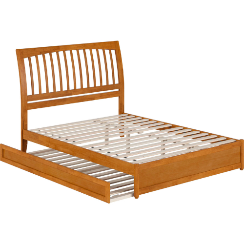 Roslyn Queen Platform Bed w/ Panel Footboard, Twin XL Trundle & Charging in Light Toffee