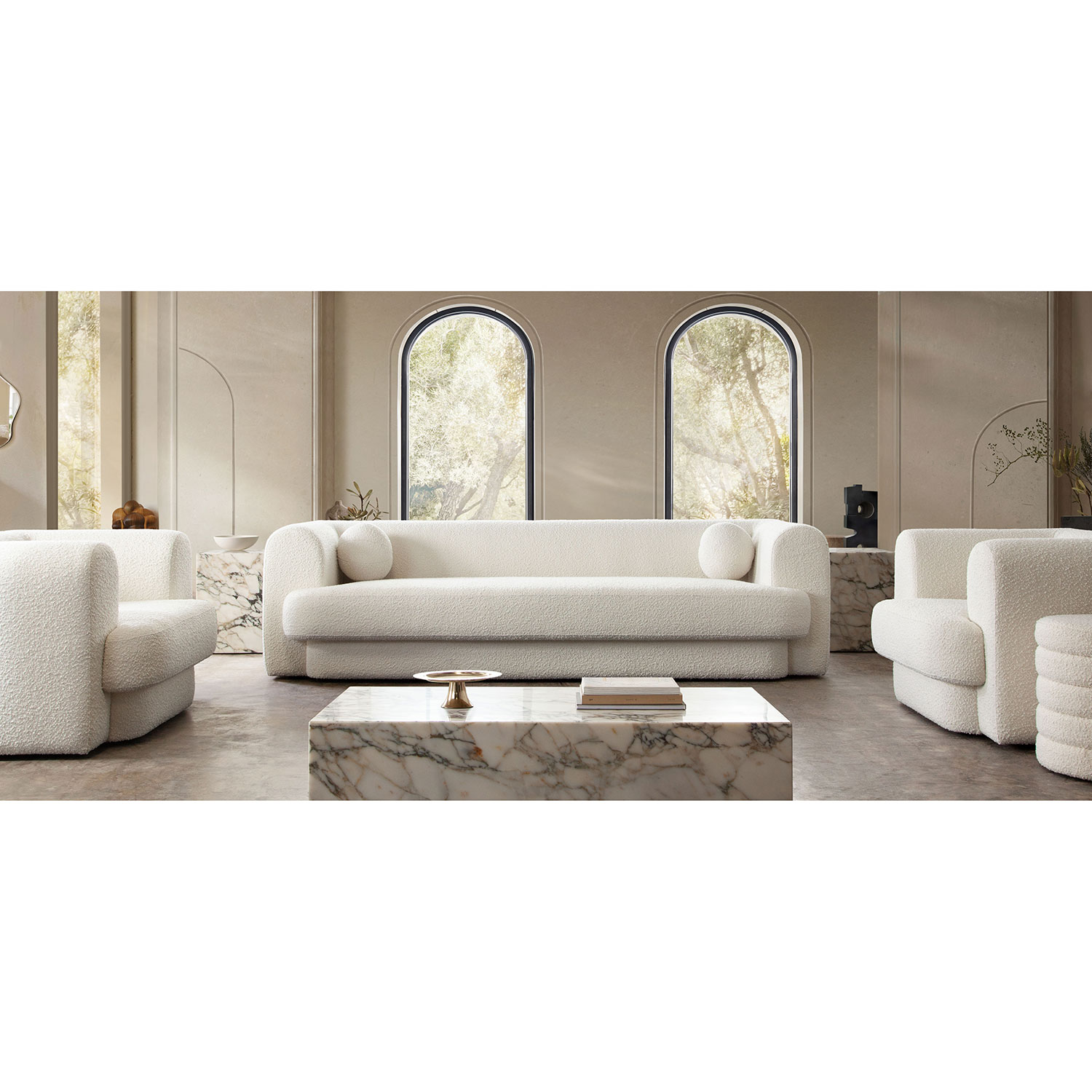 https://www.dynamichomedecor.com/mm5/Images/diamond-sofa/FORMCHIV-7.jpg