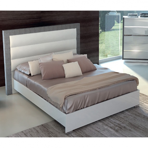 Mangano King Bed in High Gloss White & Silver