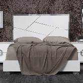 Dafne King Bed in High Gloss White