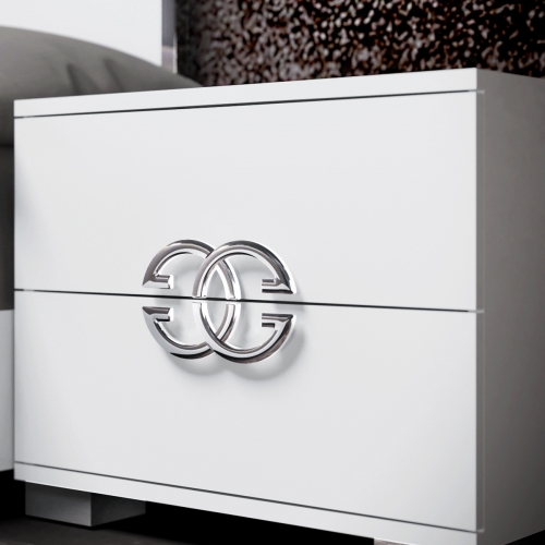 Dafne Nightstand in High Gloss White