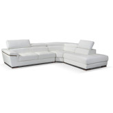 2383 Sectional Sofa w/ Right Chaise in White Leather