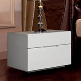 M100 Nightstand in White