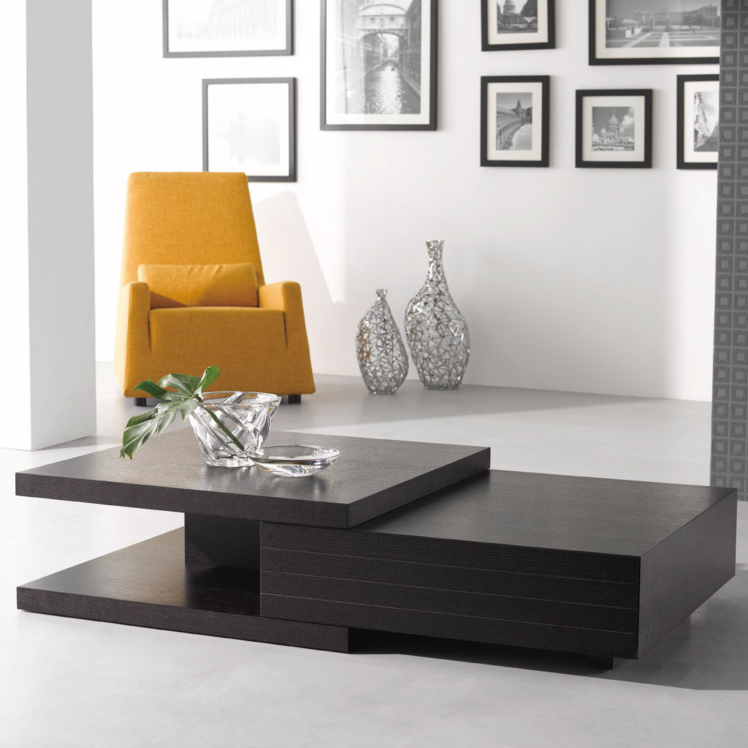 Modern Coffee Table 673 by J&M Furniture