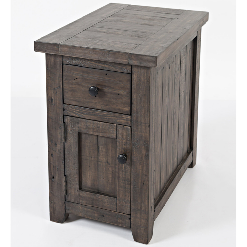 Madison County Side Table in Distressed Barnwood Brown