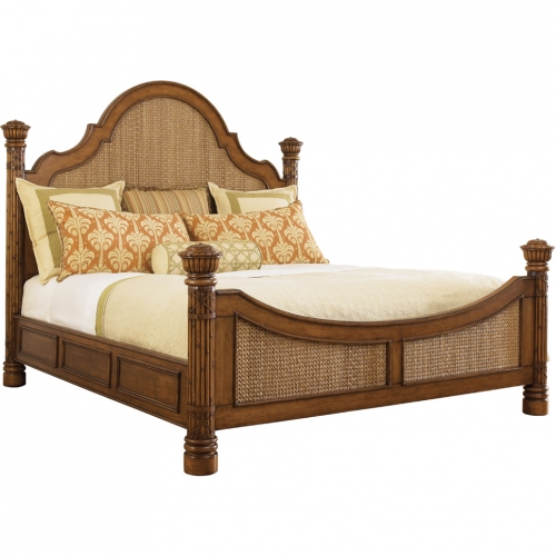 Round Hill King Bed in Woven Lampakanai & Wood