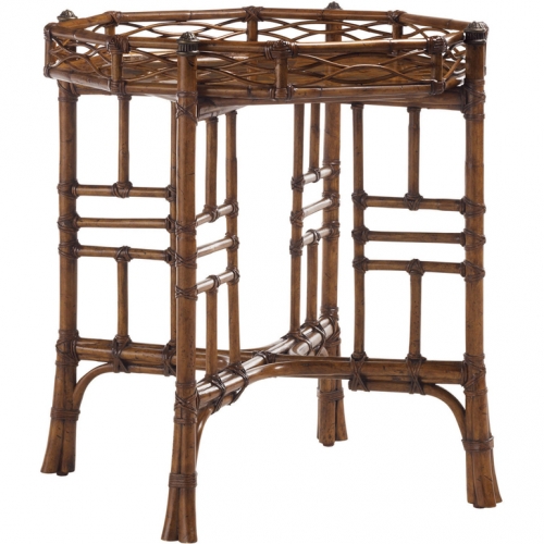 Key Largo End Table in Rattan & Shell