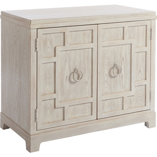 Collins Bachelors Chest in Sailcloth Finish Wood