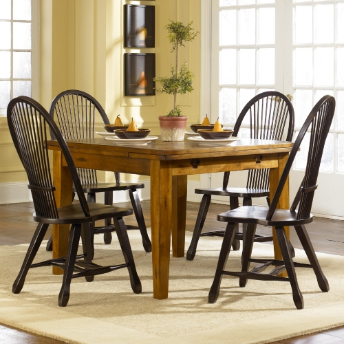 Treasures 5 Piece Dining Set in Rustic Oak & Black