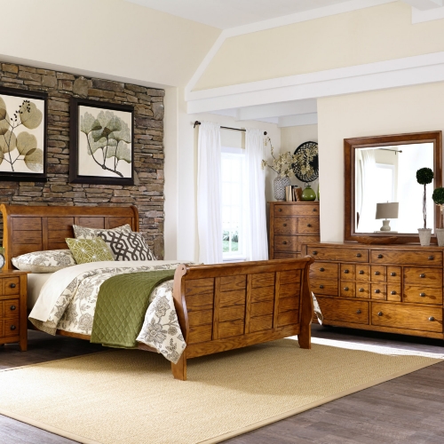 Grandpas Cabin Queen 4 Piece Sleigh Bedroom Set in Aged Oak