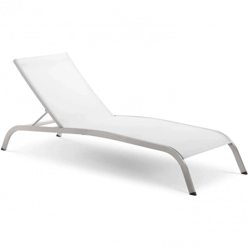 Savannah Outdoor Chaise Lounge Chair in White Mesh