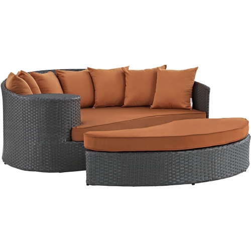 Sojourn Outdoor Patio Daybed in Poly Rattan w/ Tuscan Sunbrella &reg Cushion