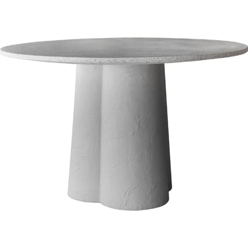 Mono Outdoor Dining Table in White Terrazzo & Concrete